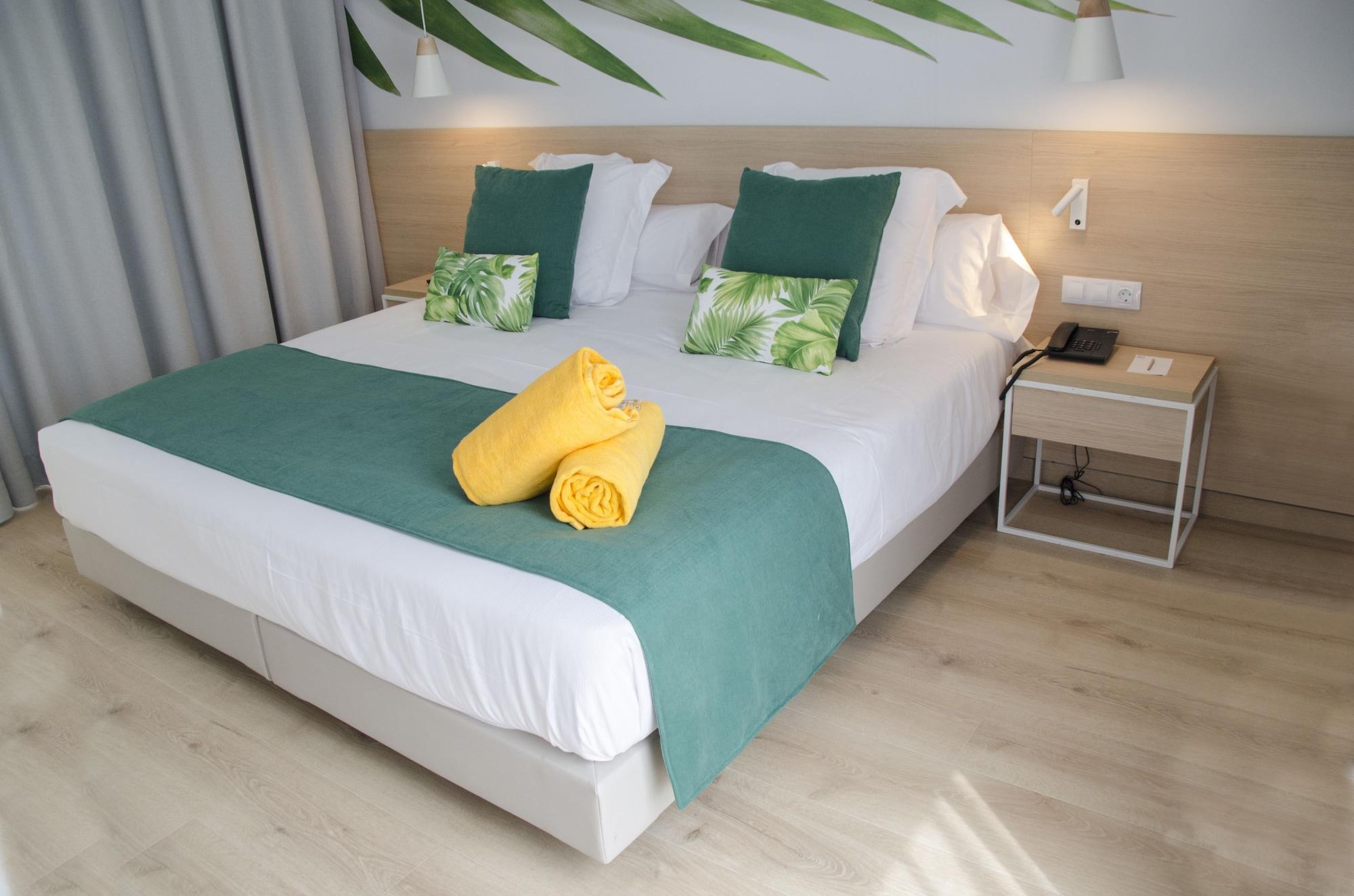 Bq Paguera Boutique Hotel - Adults Only Exterior photo